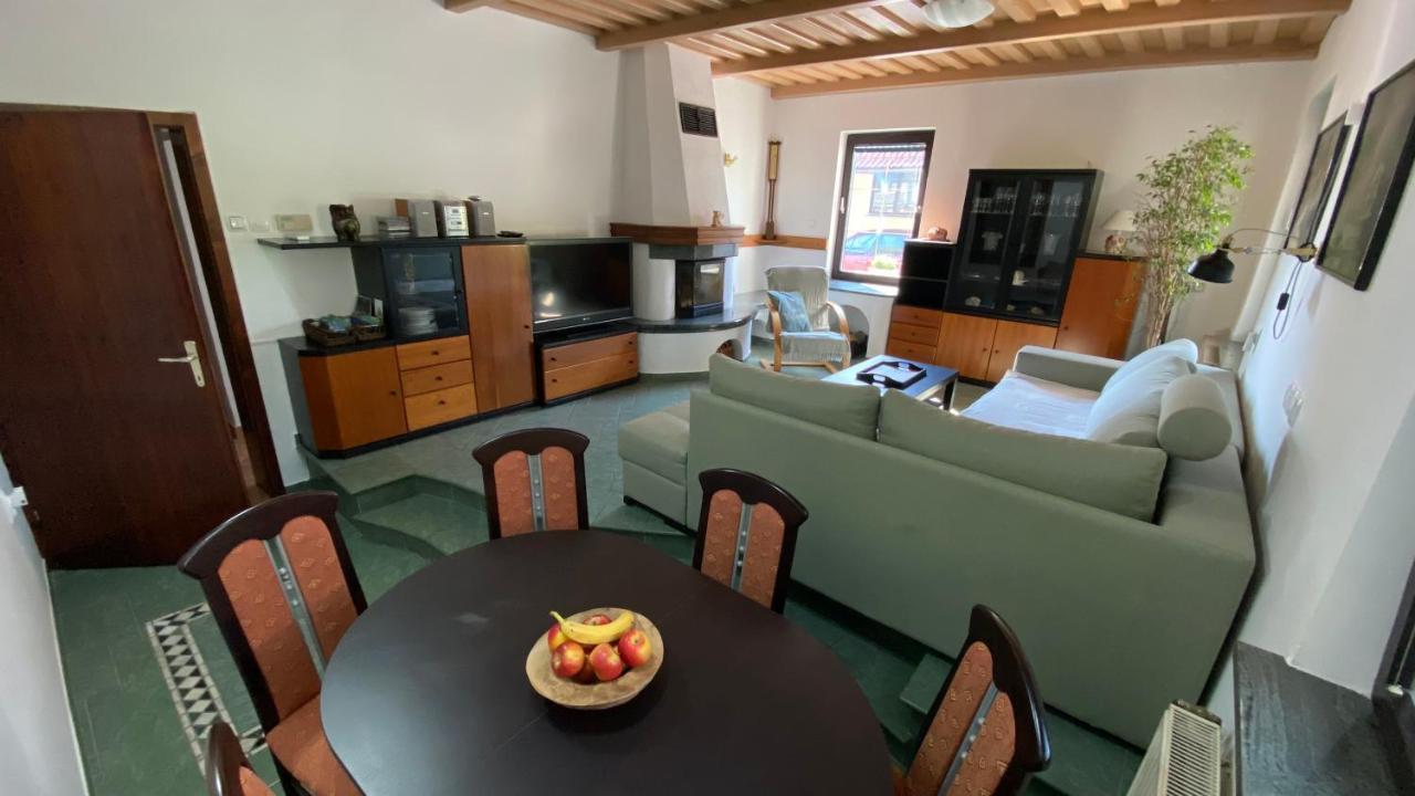 נובו מסטו Apartma Nomad מראה חיצוני תמונה